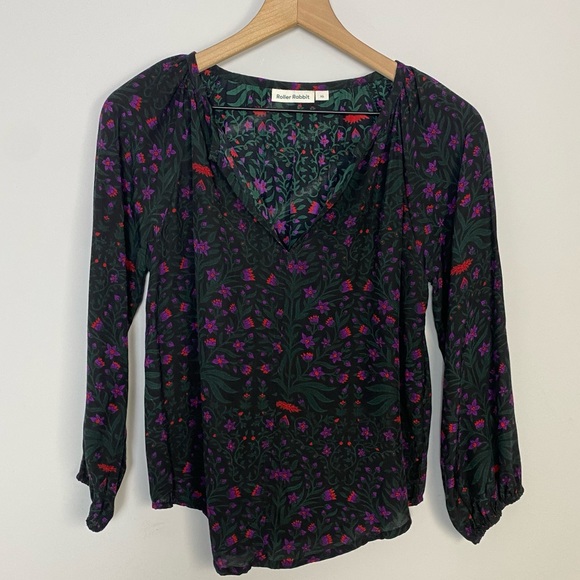 Roller Rabbit Favela Floral Split Neck Blouse - Picture 4 of 11